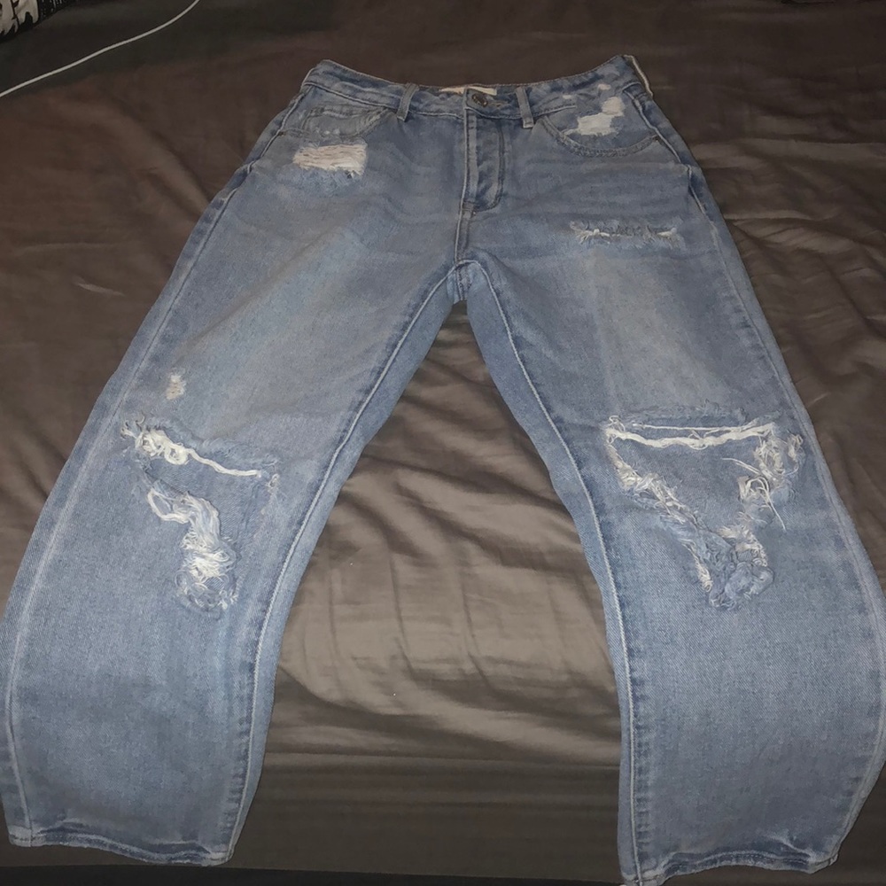 boyfriend/mom jeans